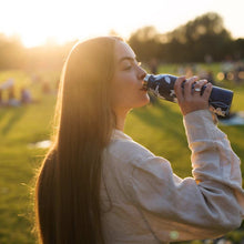 Lade das Bild in den Galerie-Viewer, Naito Chilled Thermavac™ Edelstahl-Wasserflasche, 0,55 L